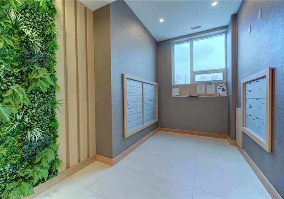 34-norman-street-s-brantford-ontario-40768600