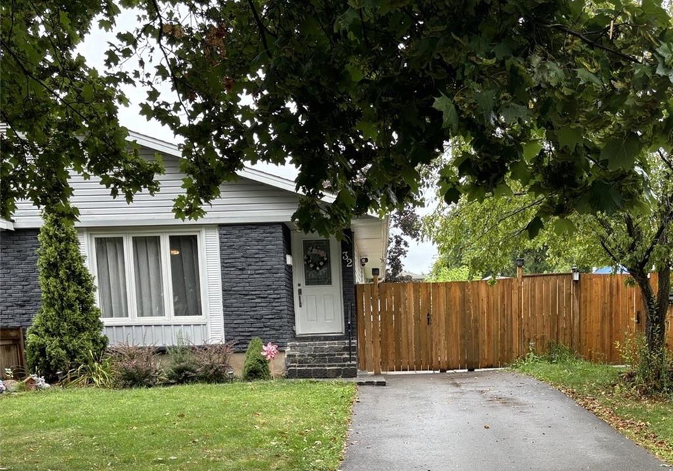 32-birchpark-drive-grimsby-ontario-40768629