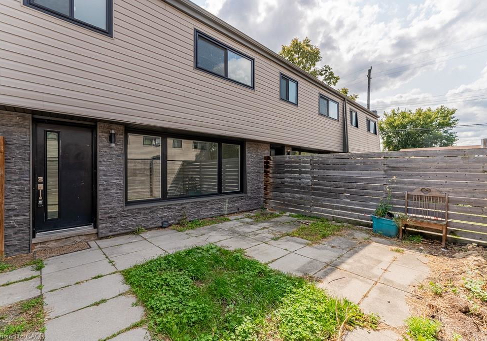260-montmorency-drive-hamilton-ontario-40768637