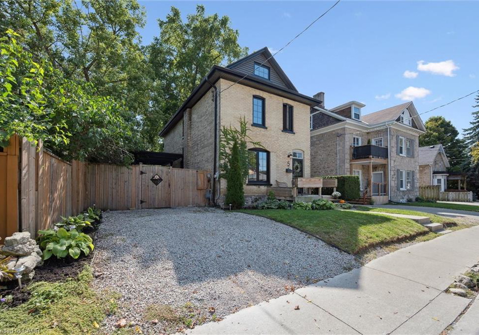 5-crombie-street-cambridge-ontario-40768715