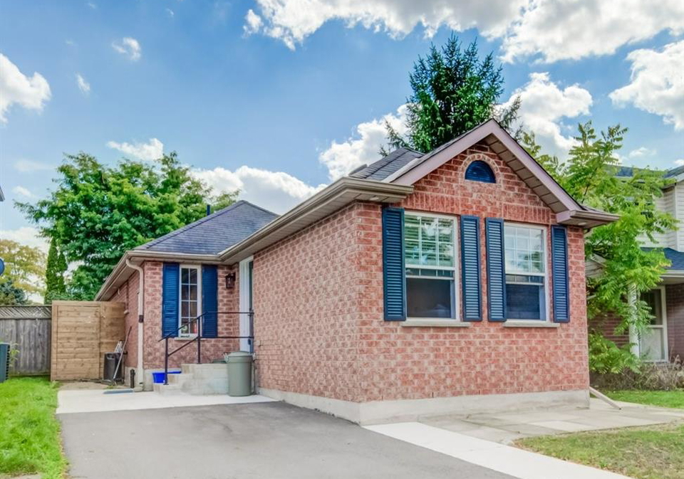 122-kovac-road-cambridge-ontario-40768741