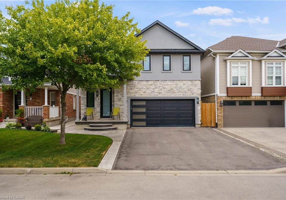 158-voyager-pass-binbrook-ontario-40768745