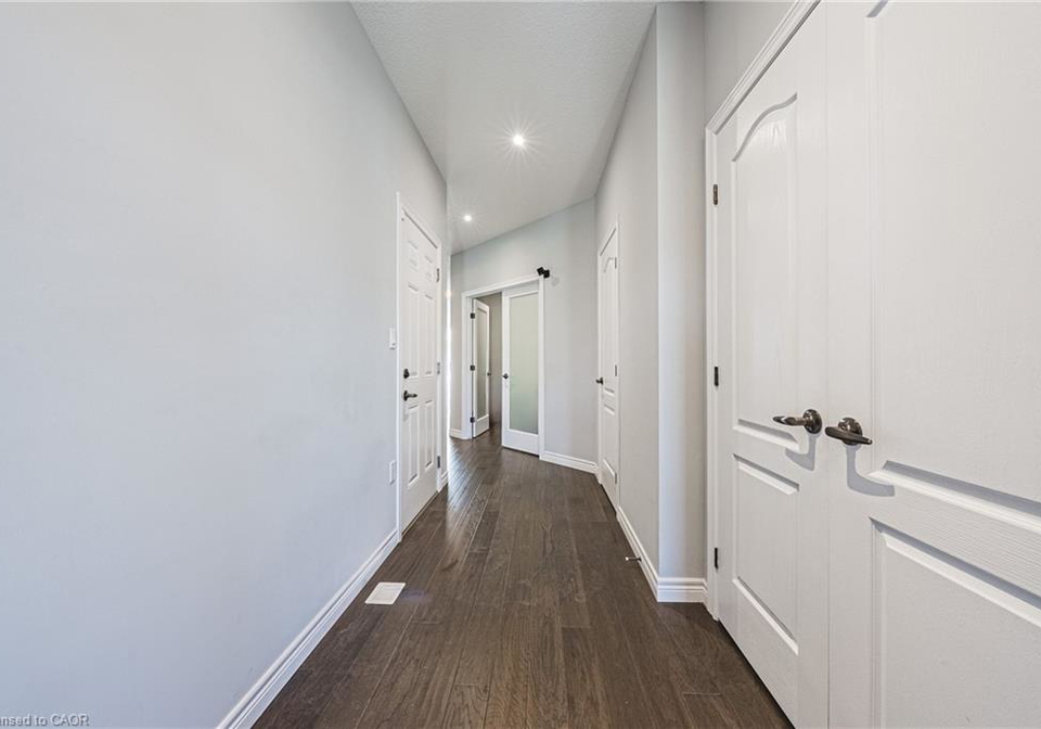 73-festival-way-binbrook-ontario-40768766