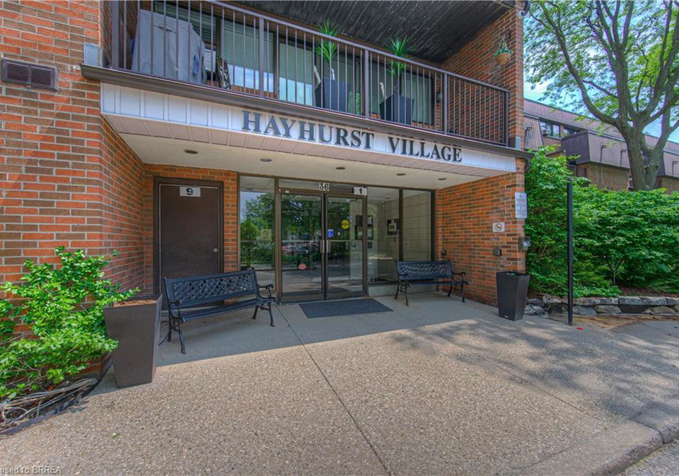 36-hayhurst-road-brantford-ontario-40768813