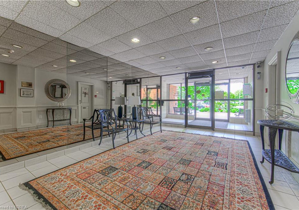 36-hayhurst-road-brantford-ontario-40768813