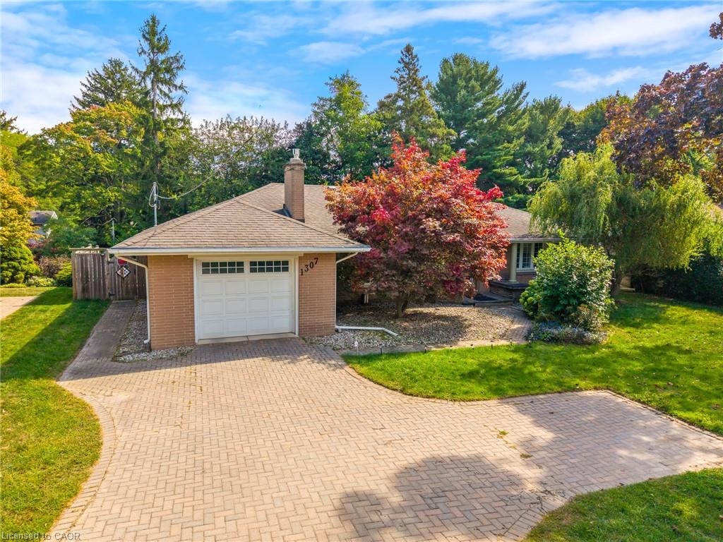 1307-pelham-street-fonthill-ontario-40768935