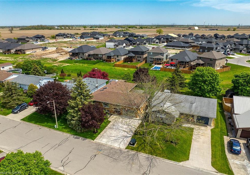 47-marley-crescent-jarvis-ontario-40769020