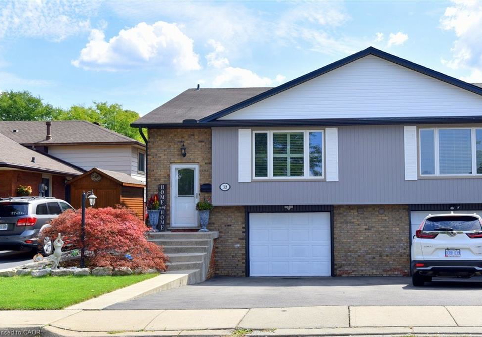 39-markson-crescent-hamilton-ontario-40769051