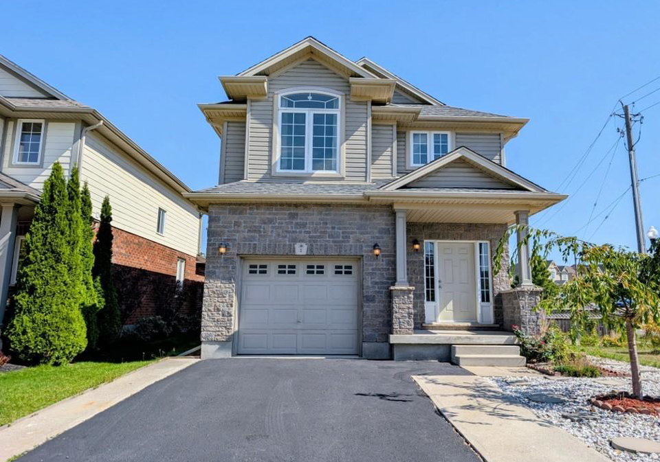 2-valebrook-street-kitchener-ontario-40769066