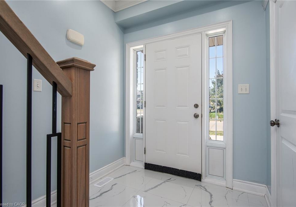2-valebrook-street-kitchener-ontario-40769066