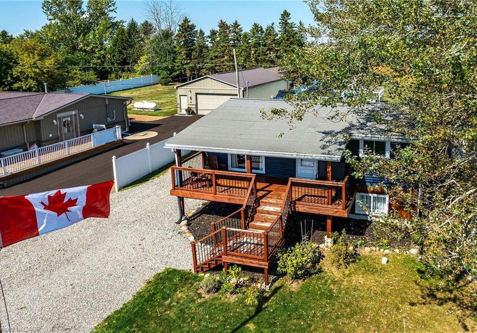 1645-lakeshore-road-selkirk-ontario-40769067