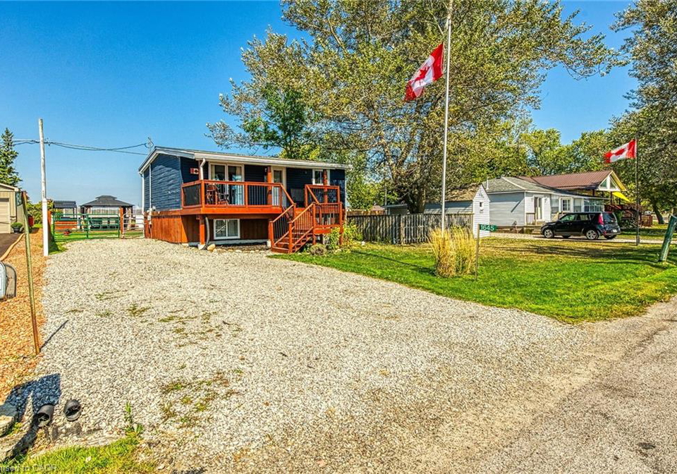 1645-lakeshore-road-selkirk-ontario-40769067