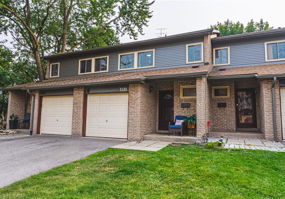 1419-ester-drive-burlington-ontario-40769111