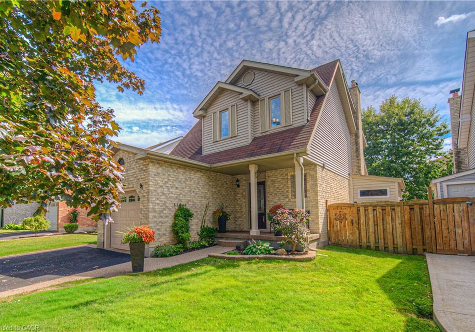 91-ironstone-drive-cambridge-ontario-40769113