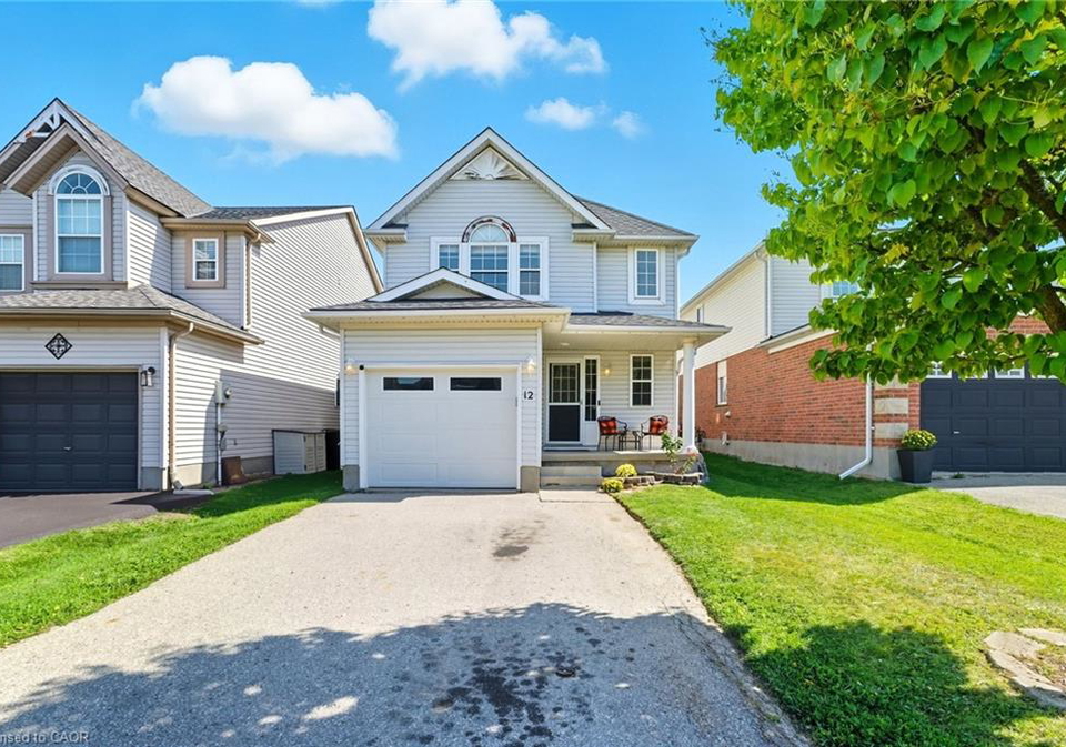 12-foot-crescent-cambridge-ontario-40769129