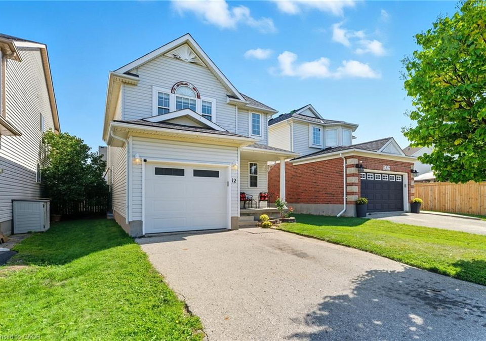 12-foot-crescent-cambridge-ontario-40769129