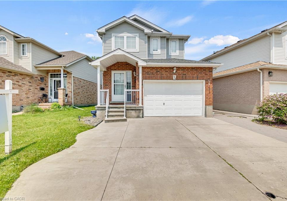 174-wilderness-drive-kitchener-ontario-40769191
