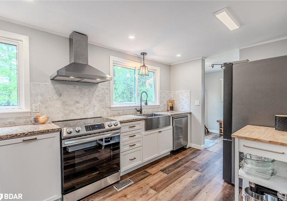 44-edward-street-bracebridge-ontario-40769210