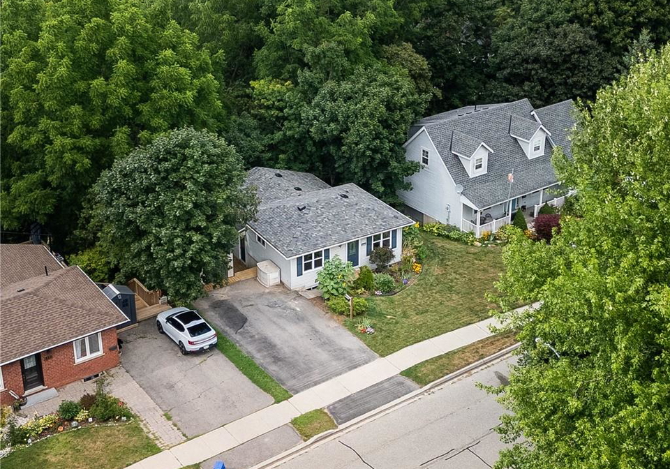209-wellington-street-fergus-ontario-40769211