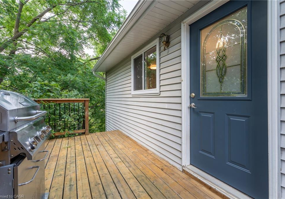 209-wellington-street-fergus-ontario-40769211