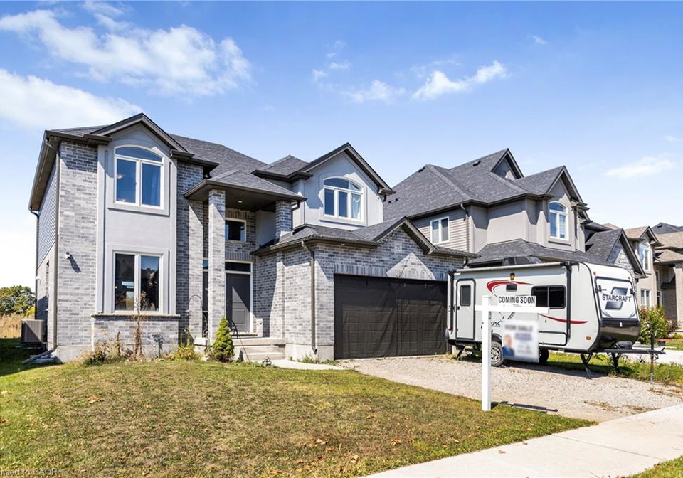 75-burton-street-innerkip-ontario-40769217