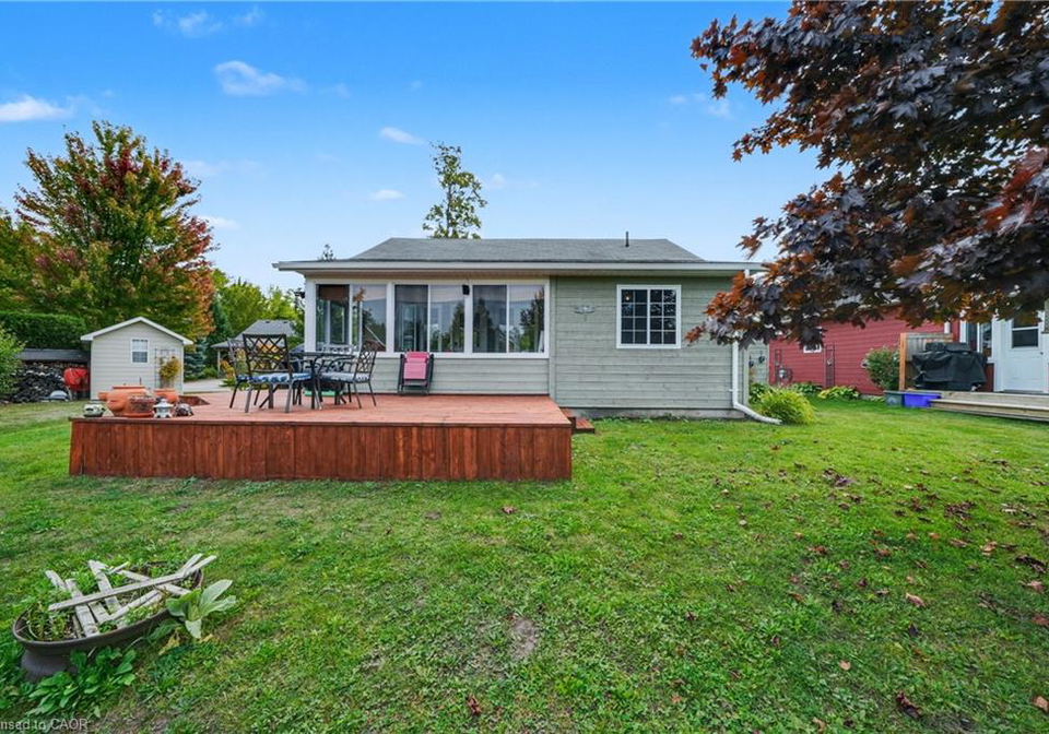 52-madawaska-trail-wasaga-beach-ontario-40769437