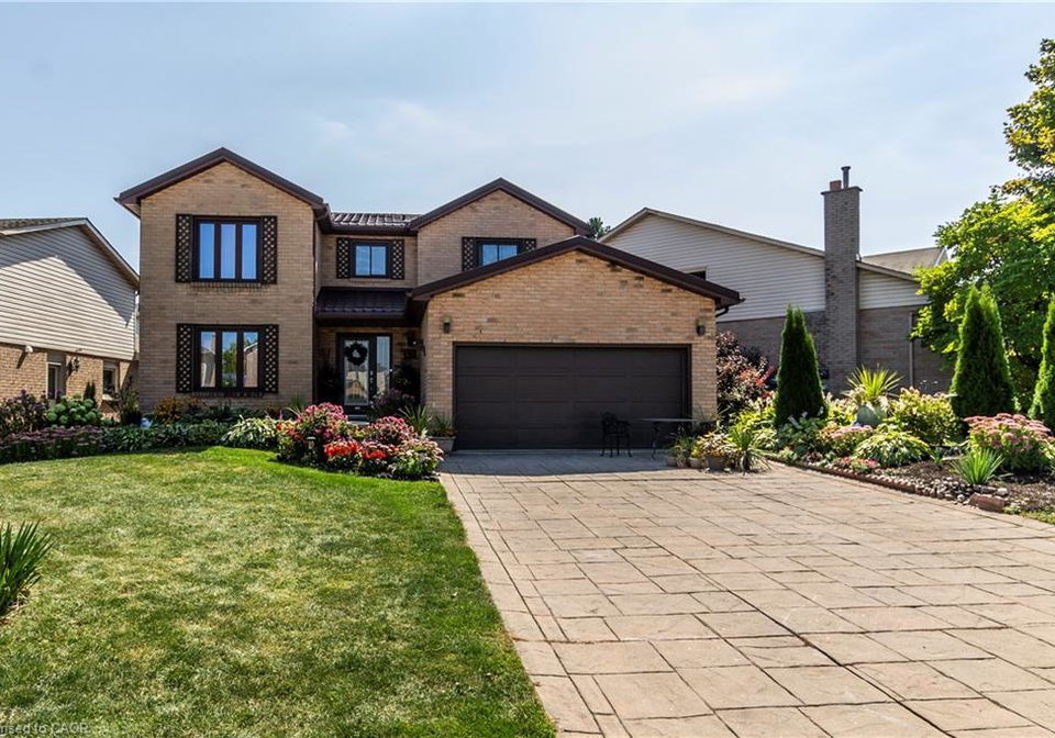 15-bourbon-court-hamilton-ontario-40769467