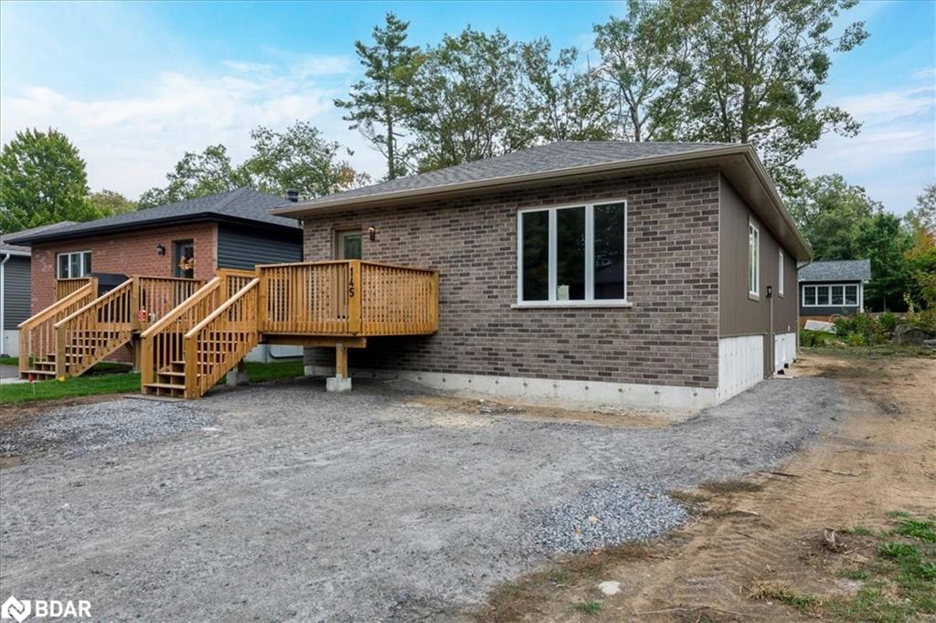 145-pine-street-gravenhurst-ontario-40769488