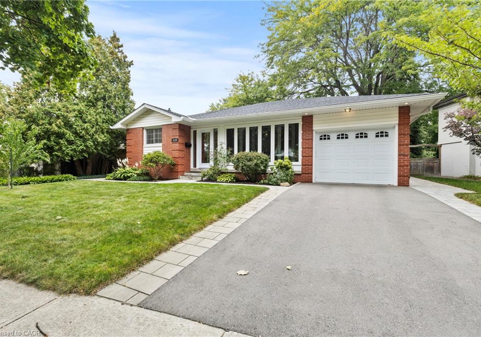 3239-sprucehill-avenue-burlington-ontario-40769516