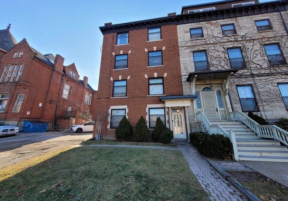 9-herkimer-street-hamilton-ontario-40769520