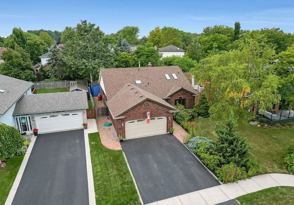 30-highland-boulevard-caledonia-ontario-40769547