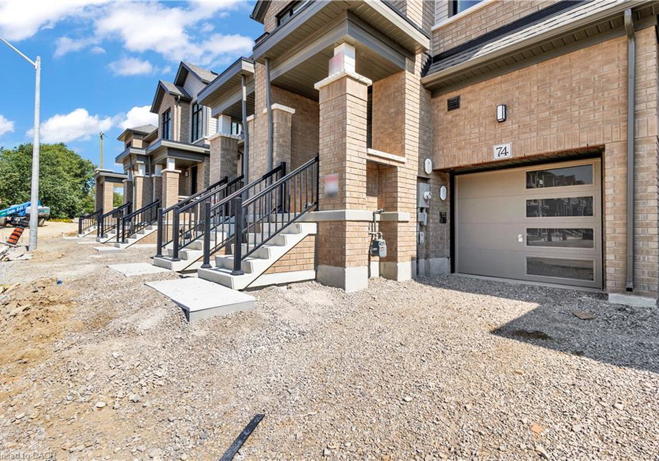 474-provident-way-hamilton-ontario-40769607