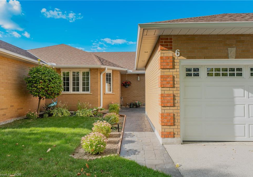 110-beasley-crescent-cambridge-ontario-40769649