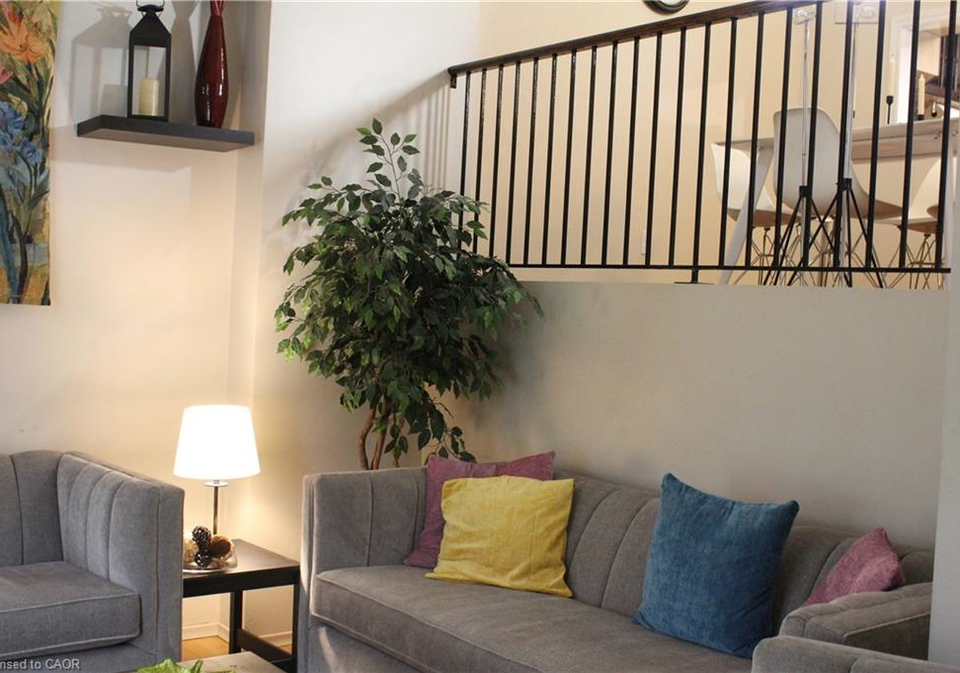 111-traynor-avenue-kitchener-ontario-40769693