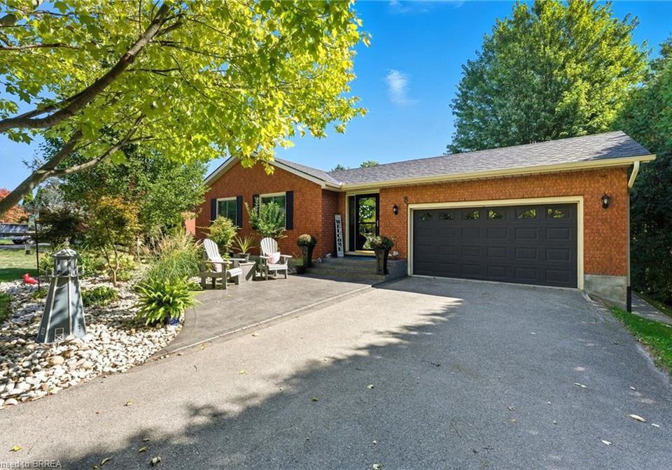 8-first-street-mount-pleasant-ontario-40769712