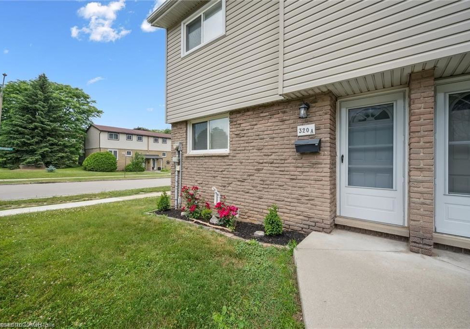 320-bluevale-street-n-waterloo-ontario-40769736