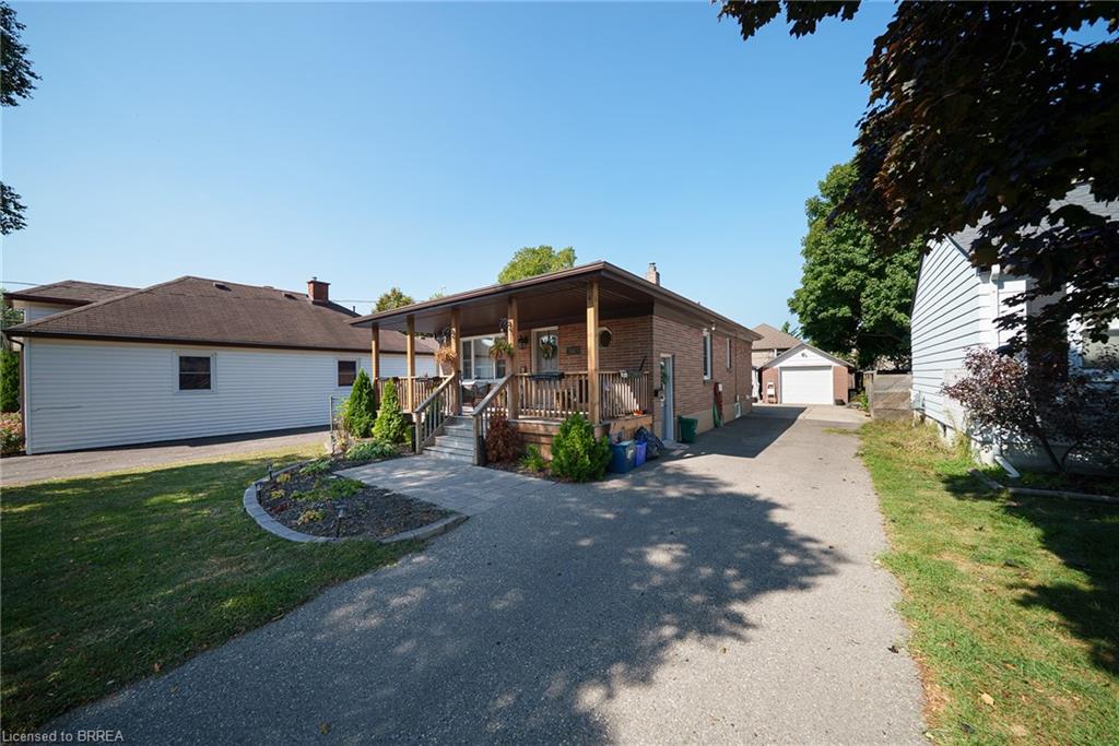 54-fulton-street-brantford-ontario-40769737