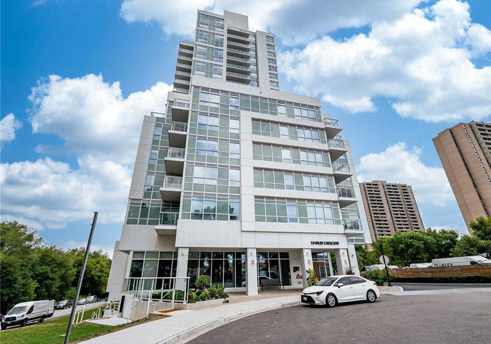 10-wilby-crescent-toronto-ontario-40769746