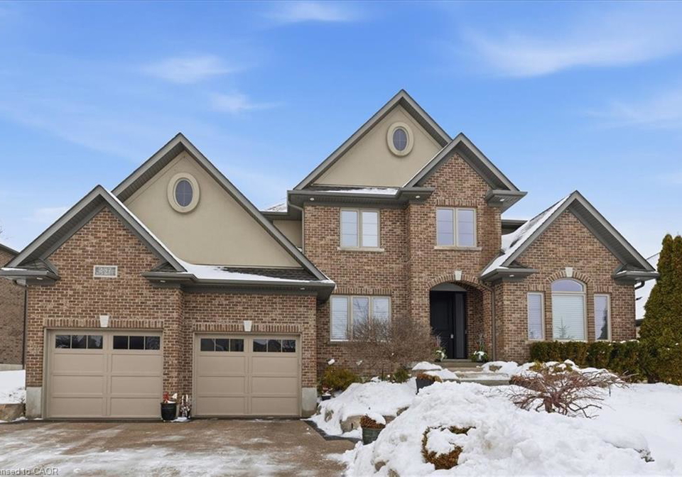 237-river-birch-street-kitchener-ontario-40769751