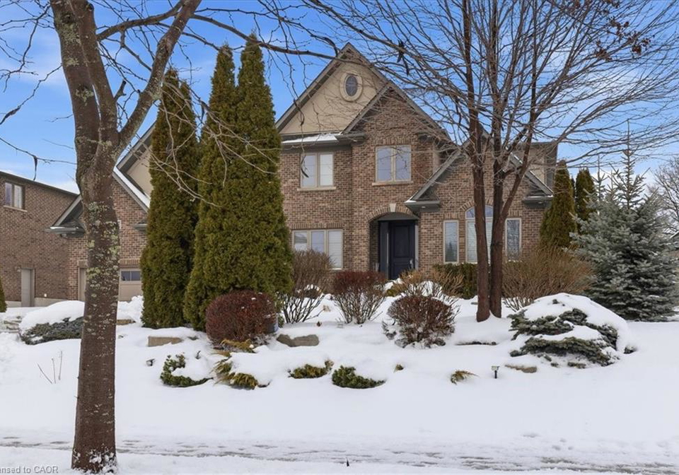 237-river-birch-street-kitchener-ontario-40769751