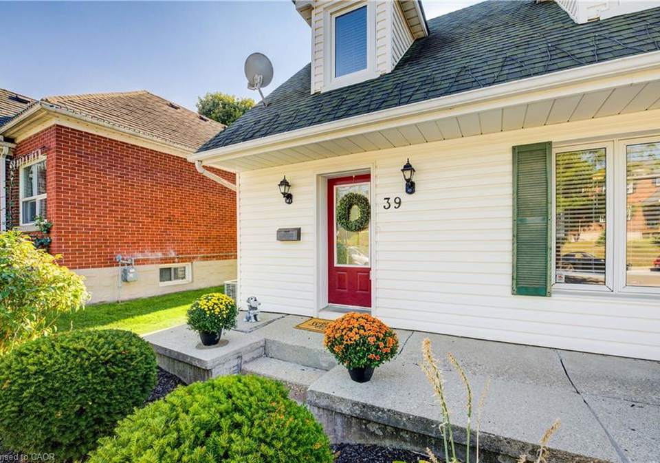 39-dunham-avenue-kitchener-ontario-40769753