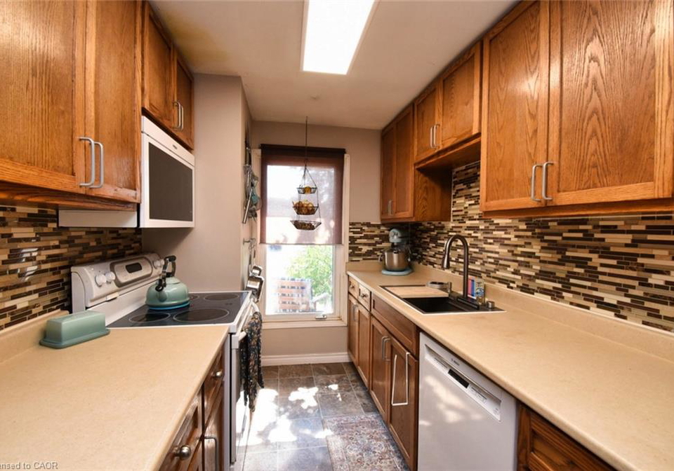 302-linden-drive-cambridge-ontario-40769834