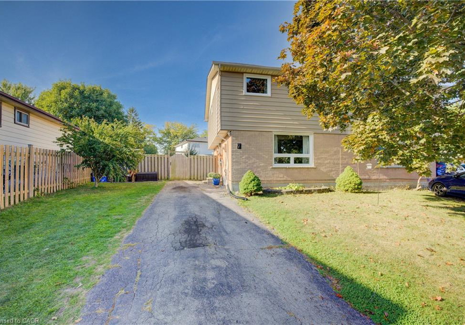 7-fuller-court-stoney-creek-ontario-40769892