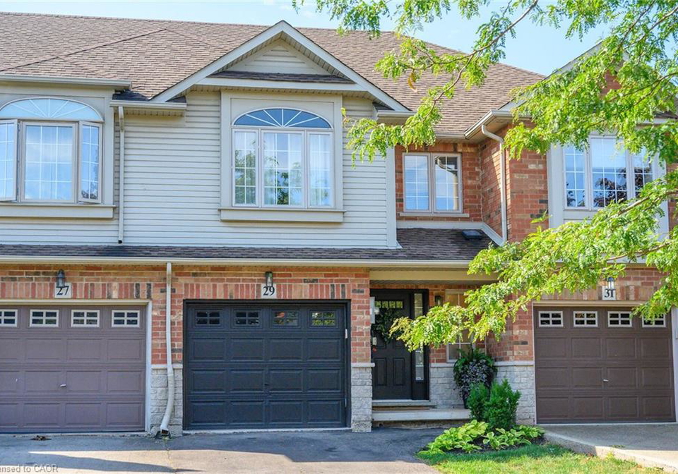 29-elderberry-avenue-grimsby-ontario-40769921