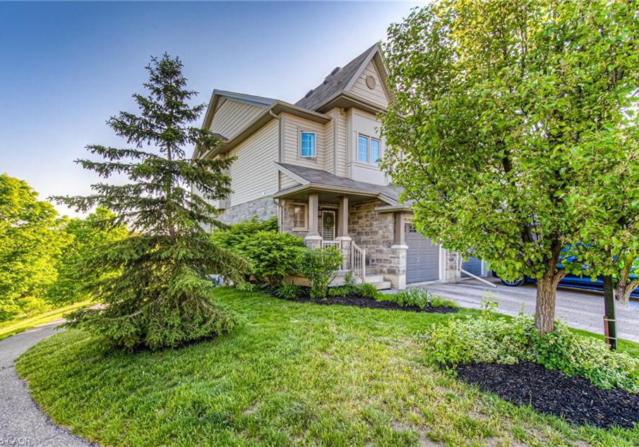 6-upper-mercer-street-kitchener-ontario-40769977