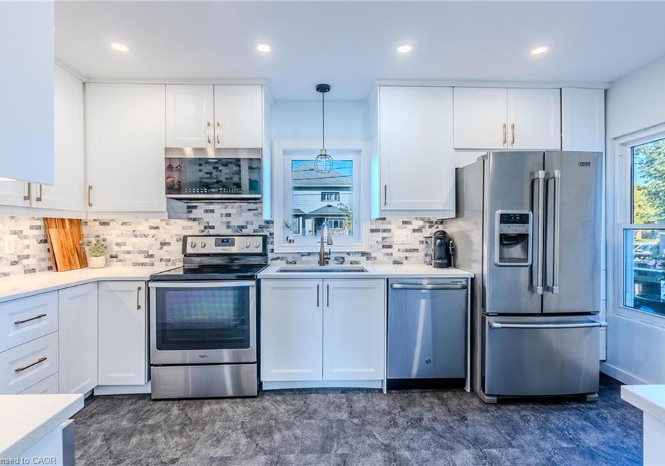 228-brock-street-smithville-ontario-40770055