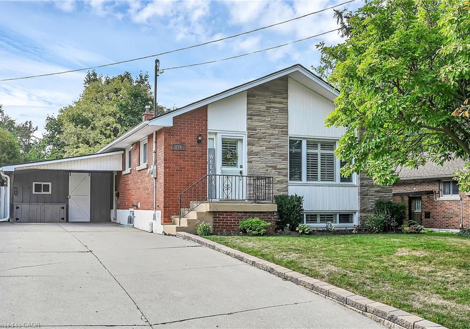 174-kings-forest-drive-hamilton-ontario-40770065