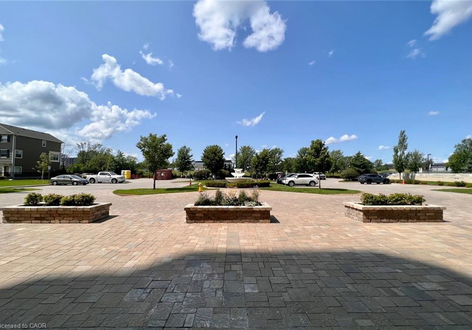 1030-coronation-drive-london-ontario-40770075