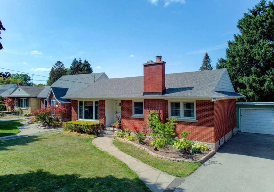 46-bournemouth-avenue-kitchener-ontario-40770105