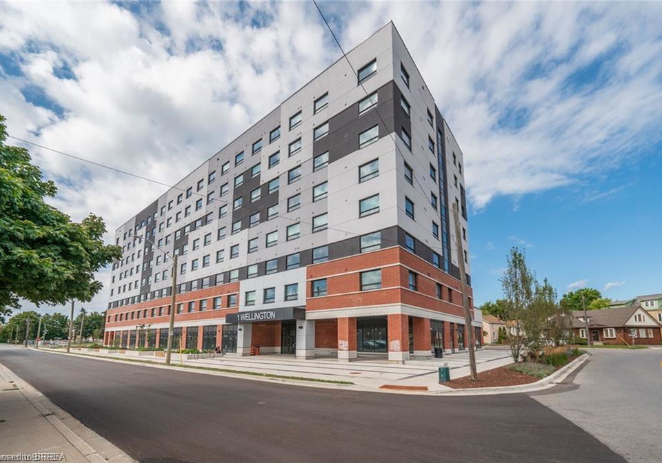 1-wellington-street-brantford-ontario-40770123